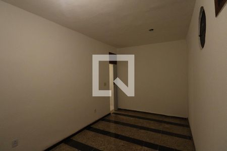 Quarto 1 de casa para alugar com 3 quartos, 180m² em Mutua, São Gonçalo