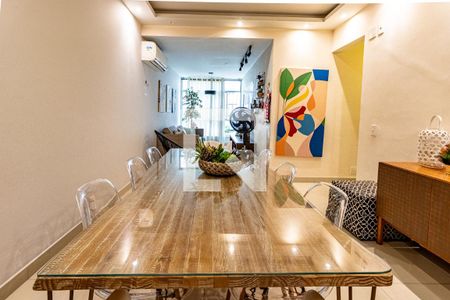 Sala de apartamento à venda com 3 quartos, 120m² em Icaraí, Niterói