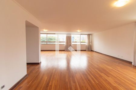 Sala de TV de apartamento para alugar com 4 quartos, 388m² em Batel, Curitiba