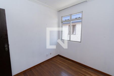 Quarto 2 de apartamento para alugar com 3 quartos, 200m² em Amazonas , Contagem