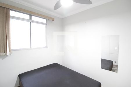 Quarto 1 de apartamento para alugar com 2 quartos, 65m² em Morada da Colina, Uberlândia