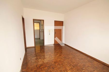 Sala de apartamento à venda com 2 quartos, 60m² em Floresta, Belo Horizonte