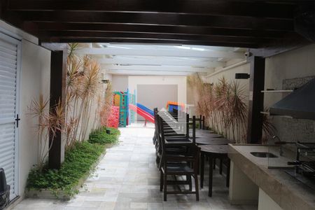 Apartamento à venda com 66m², 2 quartos e 1 vaga Apartamento à venda com 66m², 2 quartos e 1 vagaÁrea comum - Playground