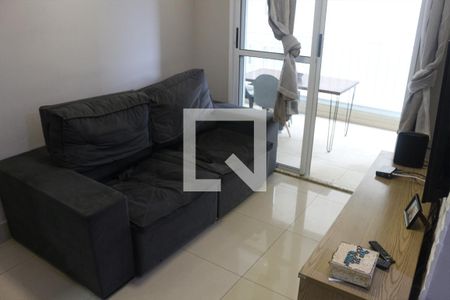 Apartamento à venda com 66m², 2 quartos e 1 vagaSala