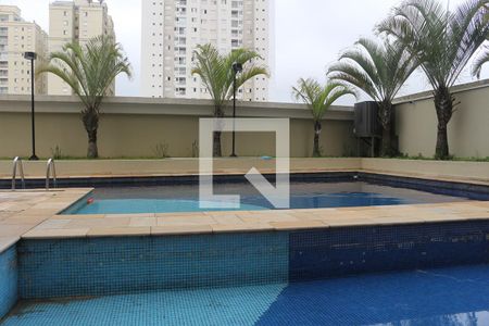 Apartamento à venda com 66m², 2 quartos e 1 vaga Apartamento à venda com 66m², 2 quartos e 1 vagaÁrea comum - Piscina