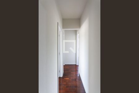 Corredor de apartamento à venda com 3 quartos, 89m² em Maracanã, Rio de Janeiro