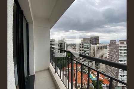 Apartamento à venda com 26m², 1 quarto e sem vaga Apartamento à venda com 26m², 1 quarto e sem vagaSacada