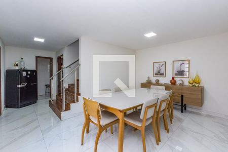 Sala 2 de casa à venda com 4 quartos, 340m² em Alto Caiçaras, Belo Horizonte