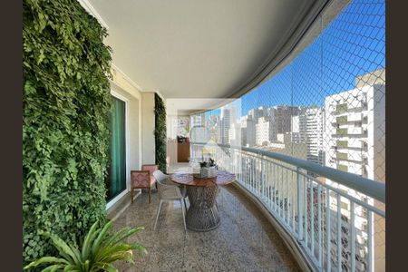 Apartamento à venda com 4 quartos, 204m² em Jardim Paulista, São Paulo