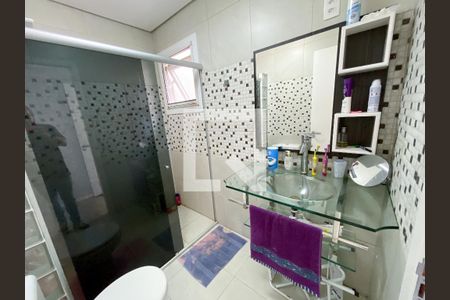 Casa para alugar com 240m², 4 quartos e 1 vaga Casa para alugar com 240m², 4 quartos e 1 vagaBanheiro 2