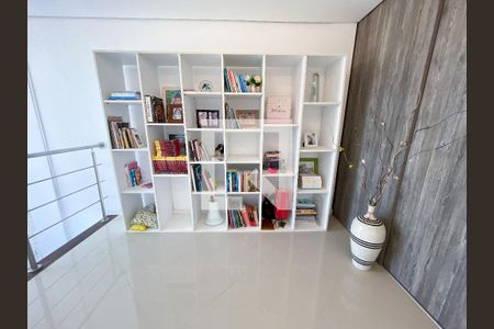 Casa para alugar com 240m², 4 quartos e 1 vaga Casa para alugar com 240m², 4 quartos e 1 vagaSala 2