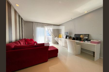 Casa para alugar com 240m², 4 quartos e 1 vaga Casa para alugar com 240m², 4 quartos e 1 vagaSala 2