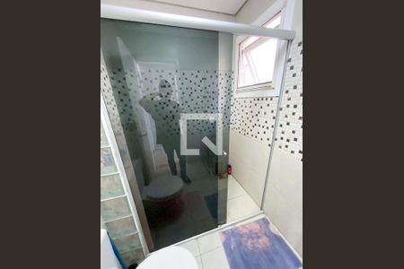 Casa para alugar com 240m², 4 quartos e 1 vaga Casa para alugar com 240m², 4 quartos e 1 vagaBanheiro 2