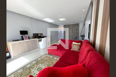 Casa para alugar com 240m², 4 quartos e 1 vaga Casa para alugar com 240m², 4 quartos e 1 vagaSala 2
