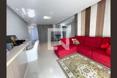 Casa para alugar com 240m², 4 quartos e 1 vaga Casa para alugar com 240m², 4 quartos e 1 vagaSala 2