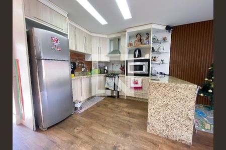 Casa para alugar com 240m², 4 quartos e 1 vaga Casa para alugar com 240m², 4 quartos e 1 vaga Cozinha