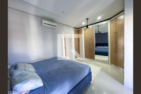 Casa para alugar com 240m², 4 quartos e 1 vaga Casa para alugar com 240m², 4 quartos e 1 vagaQuarto 1