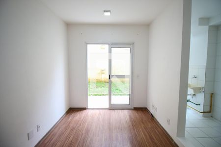 Sala de apartamento para alugar com 2 quartos, 92m² em Vila Sao Paulo, Ferraz de Vasconcelos