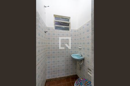 Banheiro de casa para alugar com 1 quarto, 60m² em Penha Circular, Rio de Janeiro