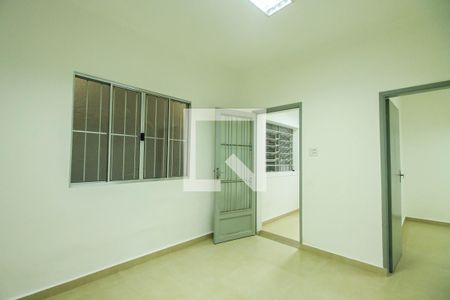 Sala de casa à venda com 3 quartos, 140m² em Chácara Califórnia, São Paulo