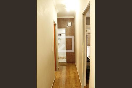 Corredor de apartamento à venda com 3 quartos, 73m² em Ressaca, Contagem