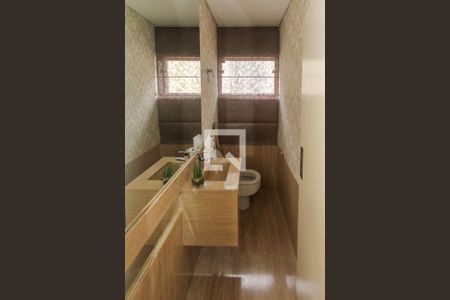 Lavabo de casa para alugar com 4 quartos, 750m² em Jardim Avelino, São Paulo