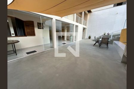 Casa à venda com 5 quartos, 405m² em Nova Esperança, Belo Horizonte