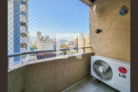 sacada de apartamento para alugar com 2 quartos, 84m² em Vila Júlia, Guarujá