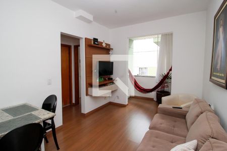 Sala de apartamento para alugar com 2 quartos, 120m² em Ipiranga, Belo Horizonte