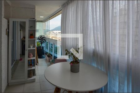 Varanda de apartamento para alugar com 3 quartos, 190m² em Recreio dos Bandeirantes, Rio de Janeiro