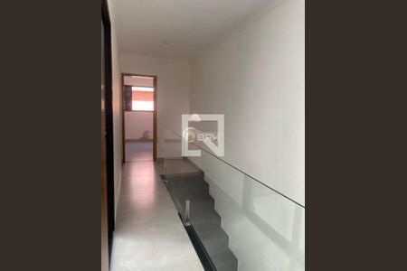 Casa à venda com 3 quartos, 102m² em Vila Nhocuné, São Paulo