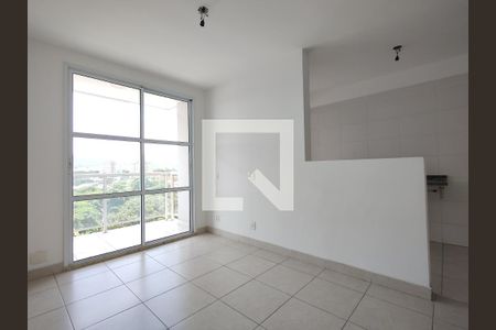 Sala  de apartamento à venda com 3 quartos, 70m² em Anil, Rio de Janeiro