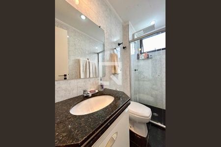 banheiro suite de apartamento à venda com 4 quartos, 120m² em Funcionarios , Belo Horizonte