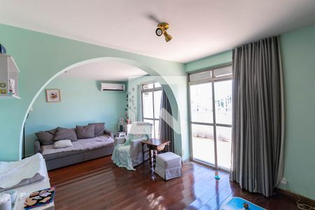 Sala 2 de apartamento à venda com 5 quartos, 321m² em Vila Paris, Belo Horizonte