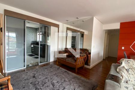 Sala de apartamento à venda com 3 quartos, 105m² em Jardim Tupanci, Barueri