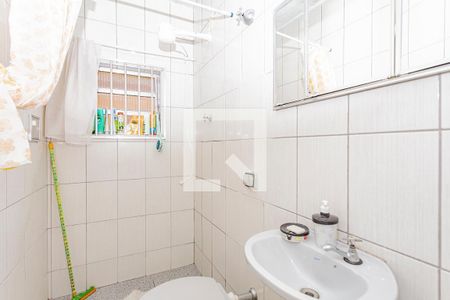 Banheiro SUite de casa para alugar com 2 quartos, 50m² em Vila Conde do Pinhal, São Paulo