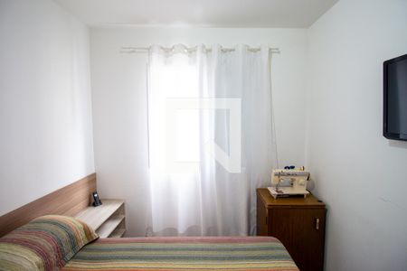 Quarto 1 de apartamento à venda com 2 quartos, 45m² em Vila Carmosina, São Paulo