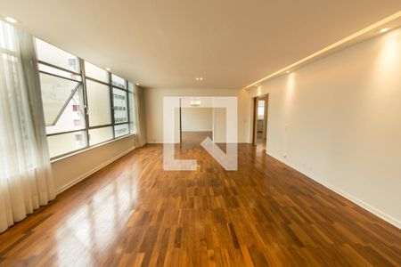 Apartamento à venda com 273m², 3 quartos e 2 vagasSala