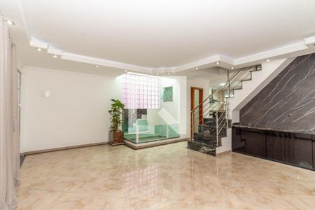 Sala de casa à venda com 3 quartos, 270m² em Centro, Guarulhos