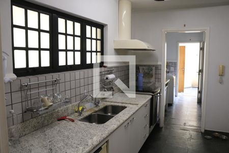 Cozinha de casa à venda com 3 quartos, 239m² em Vila Ipojuca, São Paulo