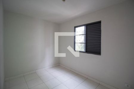 Quarto 1 de apartamento à venda com 2 quartos, 42m² em Vila Carmosina, São Paulo