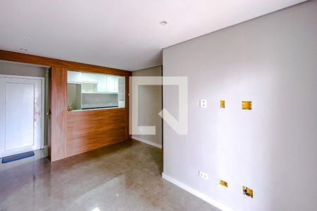 Sala de apartamento à venda com 2 quartos, 58m² em Vila Bertioga, São Paulo