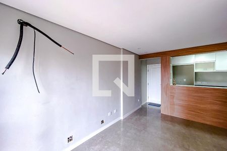 Sala de apartamento à venda com 2 quartos, 58m² em Vila Bertioga, São Paulo