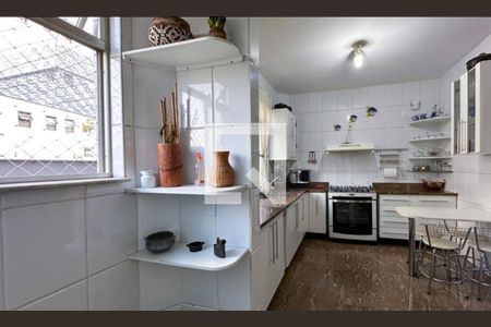 Cozinha de apartamento à venda com 4 quartos, 182m² em Cidade Nova, Belo Horizonte