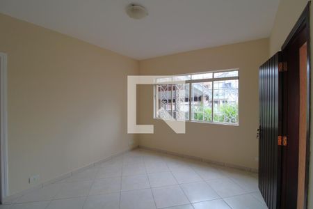Sala de casa à venda com 2 quartos, 183m² em Vila Campo Grande, São Paulo