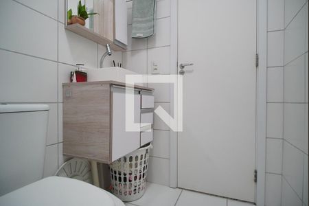 Banheiro da Suíte de apartamento à venda com 2 quartos, 57m² em Sarandi, Porto Alegre