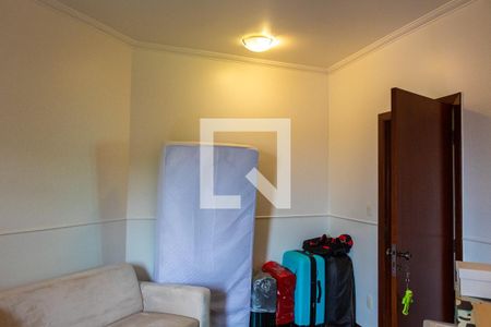 Casa à venda com 611m², 5 quartos e 4 vagas Casa à venda com 611m², 5 quartos e 4 vagasQuarto 5