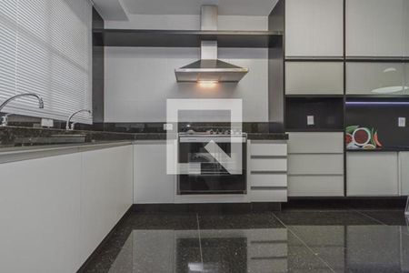Apartamento à venda com 4 quartos, 178m² em Sion, Belo Horizonte