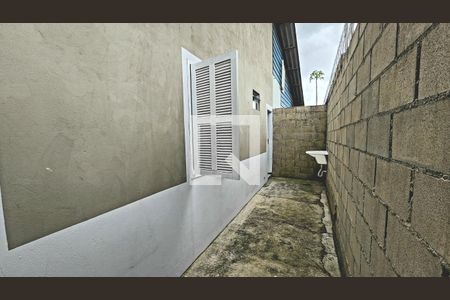 Área de Serviço de casa para alugar com 3 quartos, 75m² em Campeche Central, Florianópolis