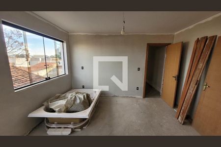 Casa à venda com 4 quartos, 200m² em Planalto, Belo Horizonte